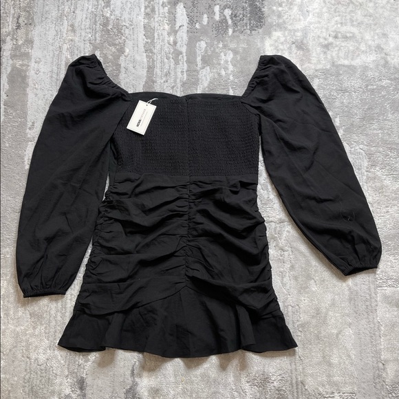 Fashion Nova Lia Dress - Picture 4 of 4